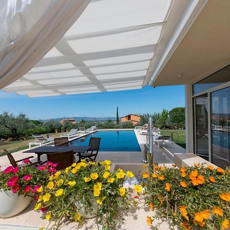Giuliveto Bed And Breakfast Фолиньо Екстериор снимка