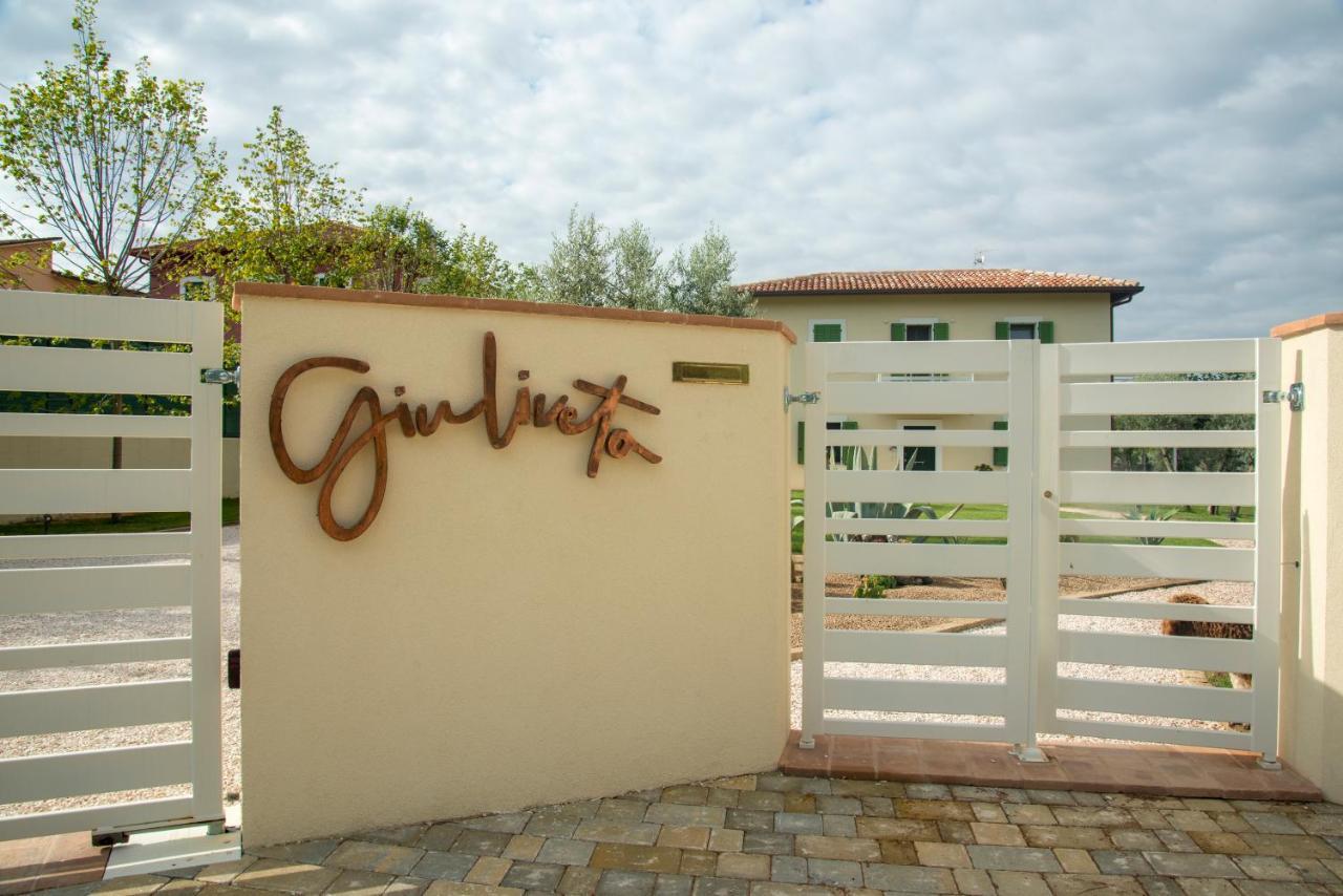 Giuliveto Bed And Breakfast Фолиньо Екстериор снимка