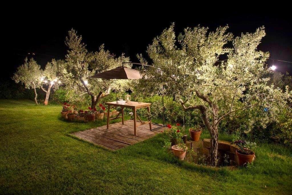 Giuliveto Bed And Breakfast Фолиньо Екстериор снимка