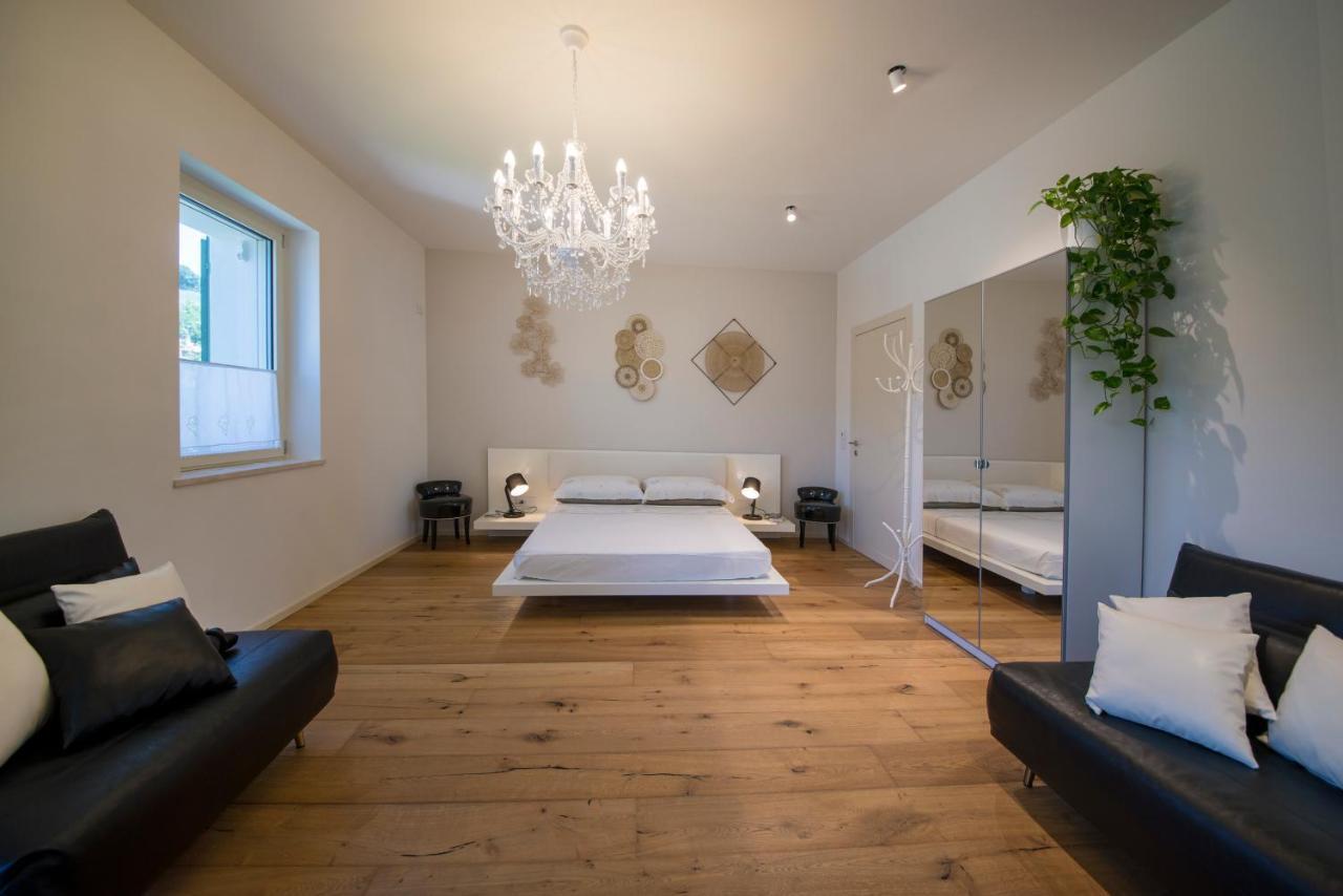 Giuliveto Bed And Breakfast Фолиньо Екстериор снимка
